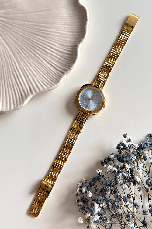 Siera Mavi Yuvarlak Kadran Gold Çelik Tasarım Hasır Kordon Kadın Kol Saati