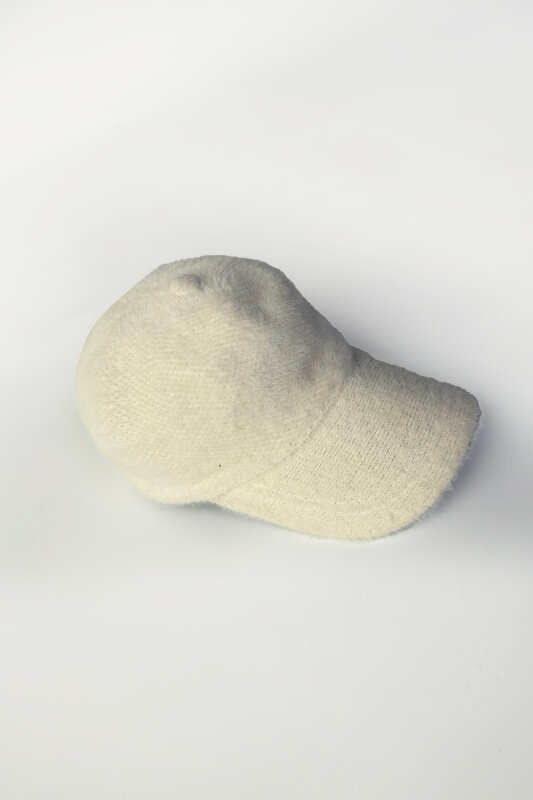 ŞPK-2004 Taş Rengi Tüylü Dokulu Cap - 1