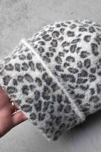 ŞPK-2006 Taş Rengi Leopar Desenli Yumoş Kumaş Bere (1)