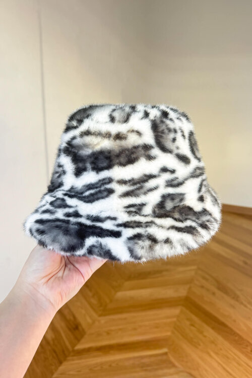 ŞPK-2011 Siyah Beyaz Leopar Desen Kürklü Bucket Şapka (1)