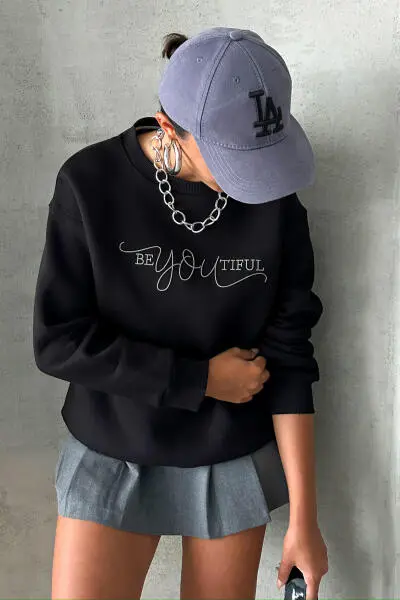 SWT-14260 Siyah Beatiful Kabartma Baskılı Bisiklet Yaka Üç İplik Şardonlu Sweatshirt