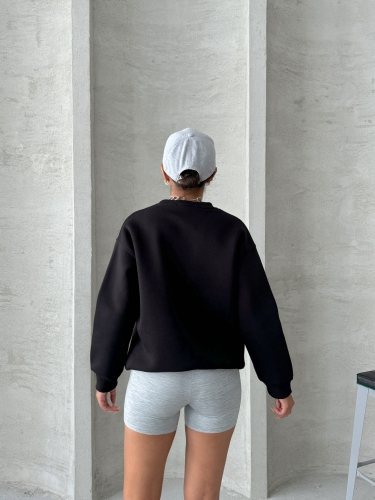 SWT-14268 Siyah Motif Desen Kabartma Baskılı Üç İplik Şardonlu Basic Sweatshirt - 7