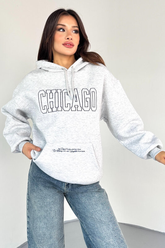 SWT-1682 Gri Chicago Baskılı Kapüşonlu Kanguru Cep Hoodie  - 6