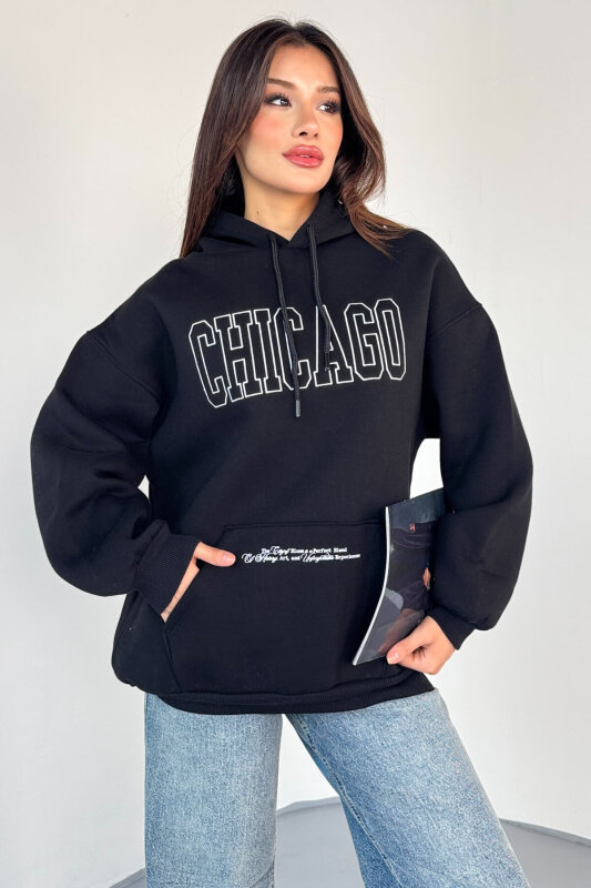 SWT-1682 Siyah Chicago Baskılı Kapüşonlu Kanguru Cep Hoodie - 1