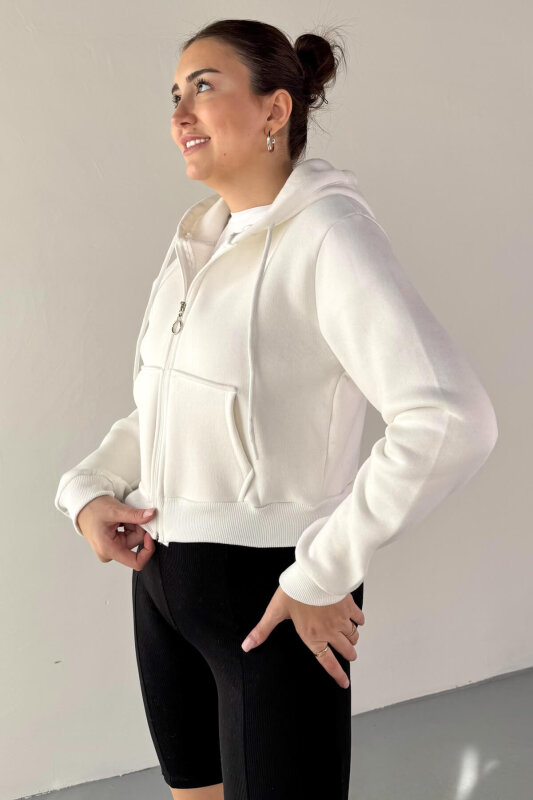 SWT-212 Beyaz Kapüşonlu Fermuarlı Cep Detaylı Cropped Sweat - 3