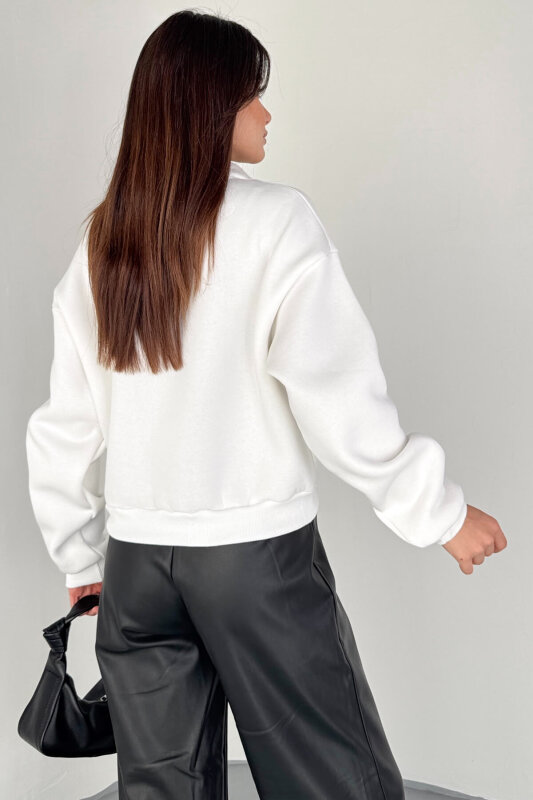 SWT-227 Beyaz Fermuar Detaylı Yarım Boğaz Cropped Sweatshirt - 3