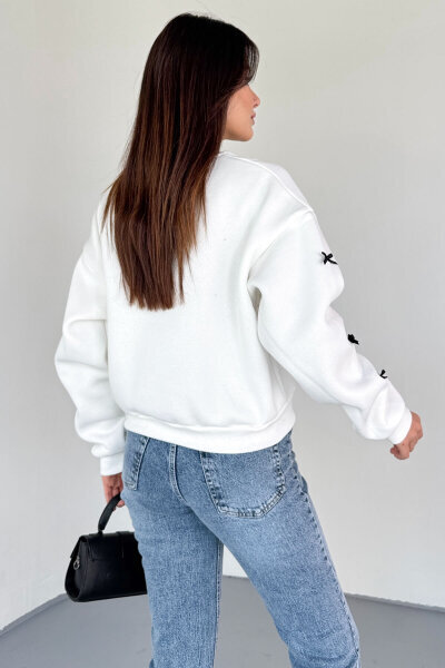 SWT-232 Beyaz Kurdele Süslemeli Sweatshirt  - 3