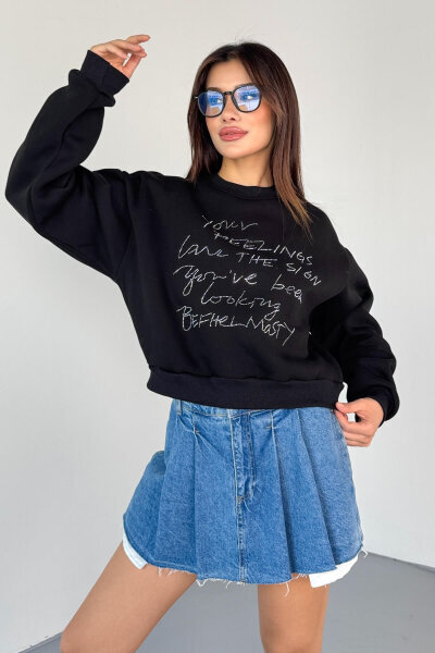 SWT-233 Siyah El Yazısı Taş İşlemeli Sweatshirt (1)