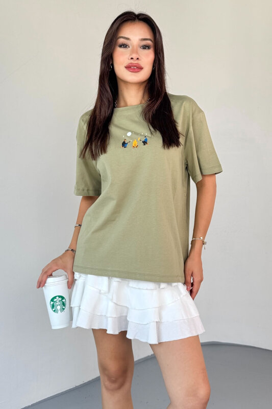 T-910 Haki Ateş Nakışlı Kısa Kollu Salaş Pamuklu Tişört - 3