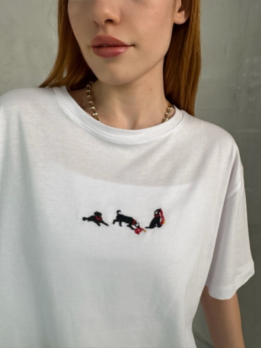 T-912 Beyaz Köpek Nakış İşlemeli Bisiklet Yaka Tişört - 1