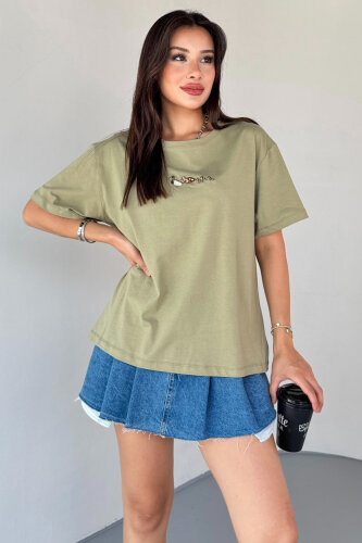 T-913 Haki Ördek Nakışlı Kısa Kollu Pamuklu Tişört - 2