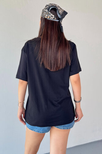 T-913 Siyah Ördek Nakışlı Kısa Kollu Pamuklu Tişört - 4