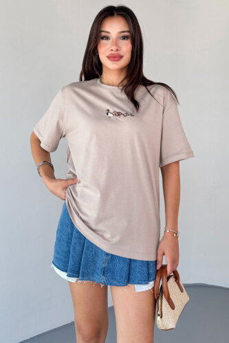 T-913 Taş Rengi Ördek Nakışlı Kısa Kollu Pamuklu Tişört - 3