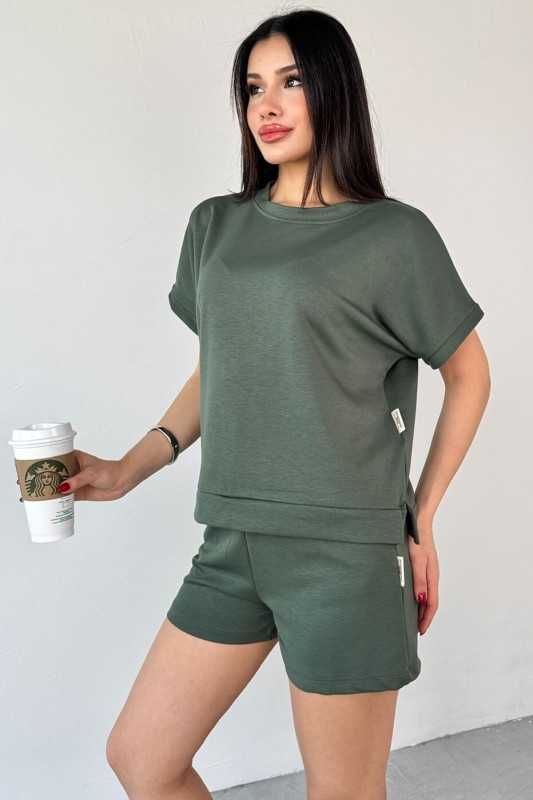 TKM-0021 Haki T Kol Model Bisiklet Yaka Tişört Bel Lastikli İp Bağlamalı Cepli Şort İkili Takım - 4