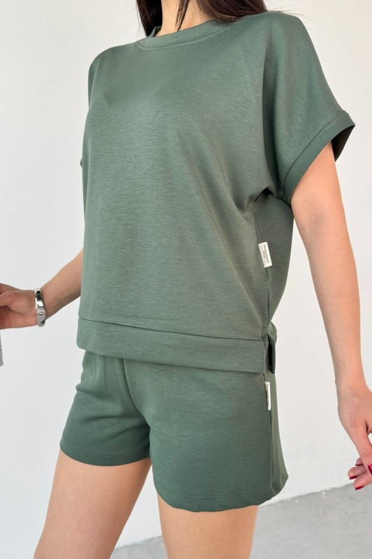 TKM-0021 Haki T Kol Model Bisiklet Yaka Tişört Bel Lastikli İp Bağlamalı Cepli Şort İkili Takım - 8