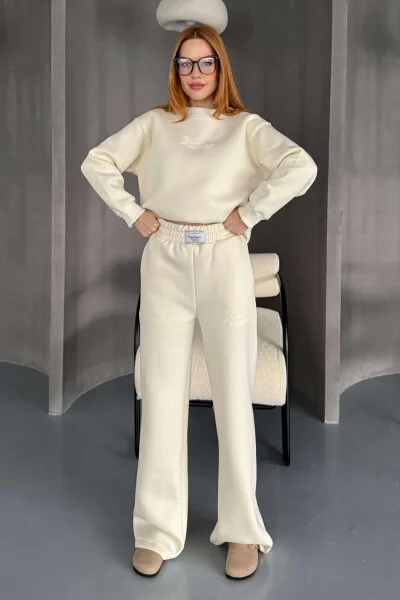 TKM-0040 Ekru Believe İn Yourself Kabartma Yazı Baskılı  Üç İplik Şardonlu İkili Takım