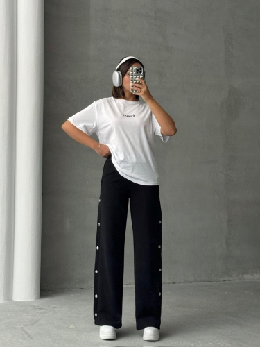 TKM-0049 Siyah Orıgnal Yazı Enjeksiyon Baskılı Bisiklet Yaka Tişört Bel Lastikli Etkiket Detay Çıtçıtlı Eşofman İkili Takım - 2