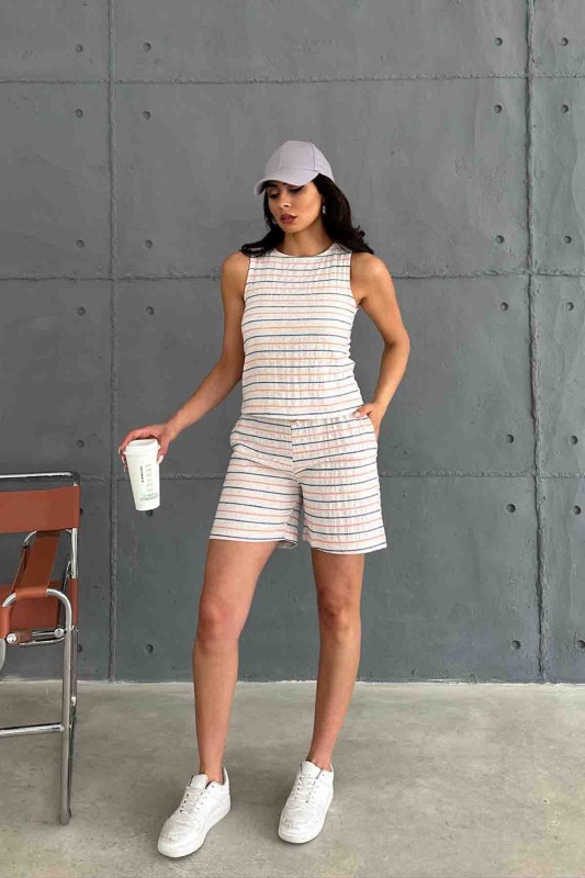 TKM-03619 Turuncu Çizgili Keten Kumaş Yuvarlak Yaka Bluz Bağlamalı Şort İkili Takım - 1