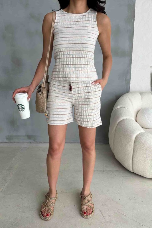 TKM-03619 Vizon Çizgili Keten Kumaş Yuvarlak Yaka Bluz Bağlamalı Şort İkili Takım - 4