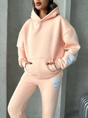 TKM-03637 Pudra Etiket Detaylı Kapüşonlu Sweatshirt Çimalı Eşofman Üç İplik Şardonlu İkili Takım - Cappmoda (1)