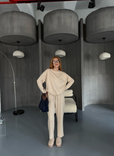 TKM-1105 Taş Rengi Modal Kumaş Salaş Bluz Çimalı Havuç Pantolon İkili Takım