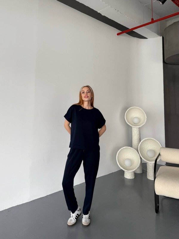 TKM-1114 Lacivert Modal Kumaş Kısa Kollu Bluz Havuç Model Çimalı Alt İkili Takım - 1