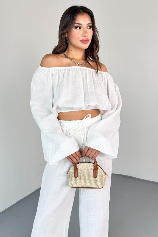 TKM-13328 Beyaz Kayık Yaka Bluz & Yüksek Bel Bol Paça Pantolon Takım - 2