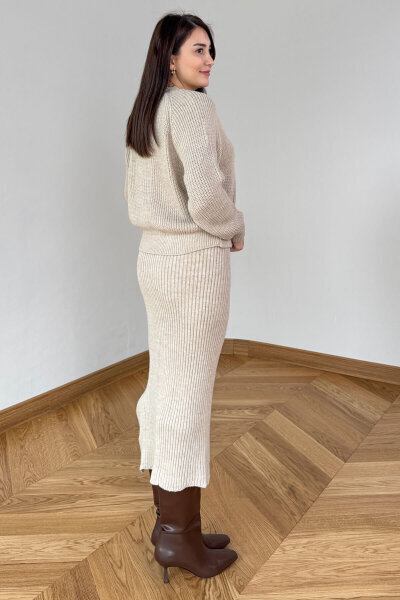 TKM-13357 Bej Kalpli Düğmeli Hırka & Etek Oversize Triko Takım - 3