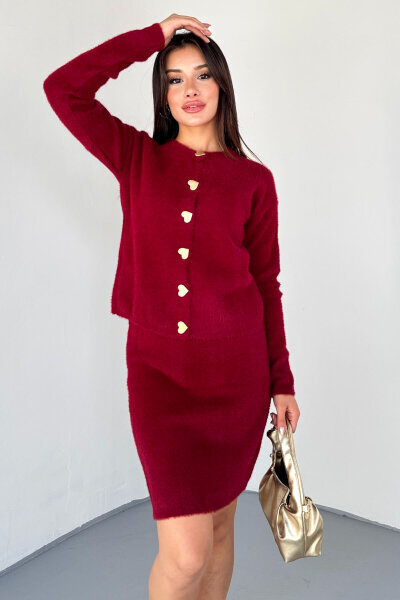 TKM-2028 Bordo Kalp Düğmeli Kürklü Etekli Takım  - 1