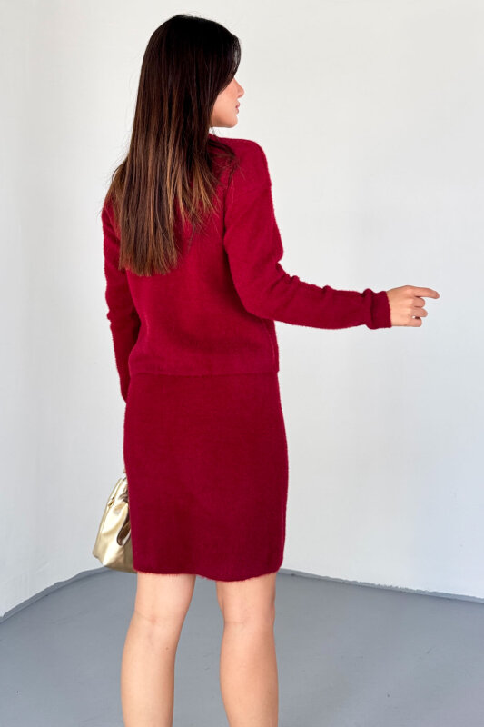 TKM-2028 Bordo Kalp Düğmeli Kürklü Etekli Takım  - 4