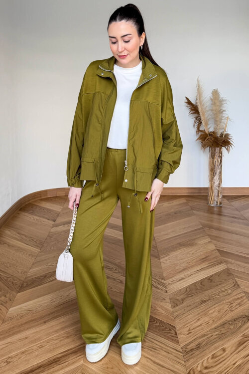 TKM-7039 Yeşil Dik Yaka Fermuarlı Paraşüt Modal Takım 
