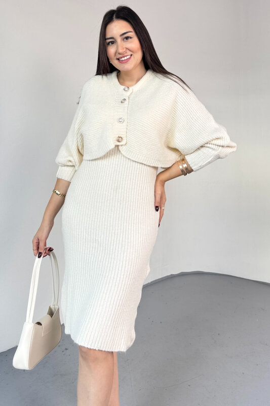 TKM-9049 Ekru Yumoş Dokulu Düğmeli Hırkal & Elbise İkili Triko Takım - 1