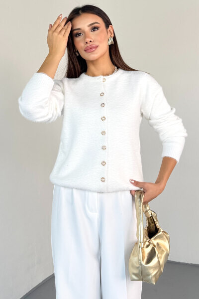 TRK-2018 Beyaz İnci Düğmeli Kürklü Hırka  - 5