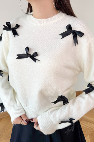 TRK-24305 Ekru Kurdele Detaylı Soft Triko Kazak - 3