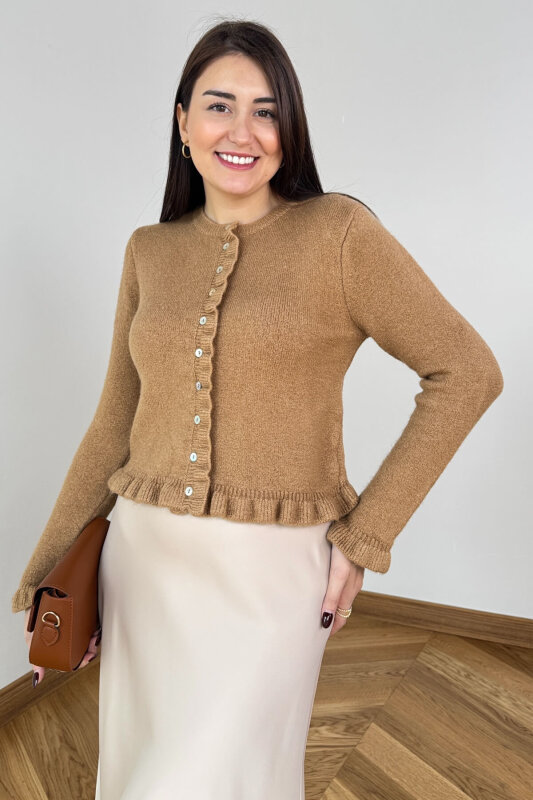 TRK-258383 Camel Fırfırlı Sedef Düğmeli Triko Hırka - 2