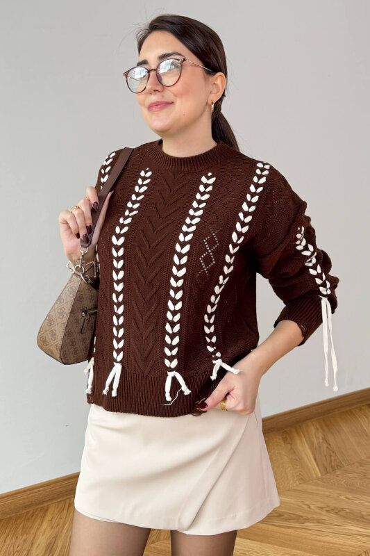 TRK-5313 Kahverengi Britli Örgü Desenli Ajur Detaylı Triko Kazak - 3