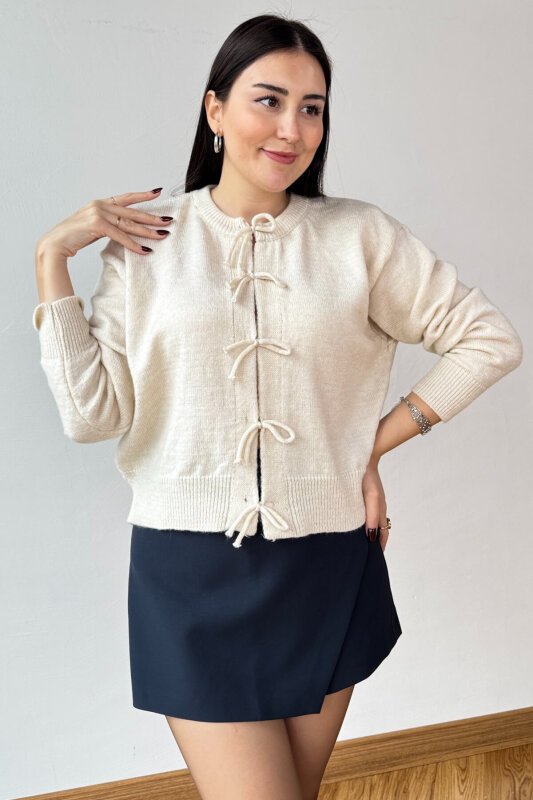 TRK-5318 Ekru Önden Bağlamalı Salaş Triko Hırka - 2