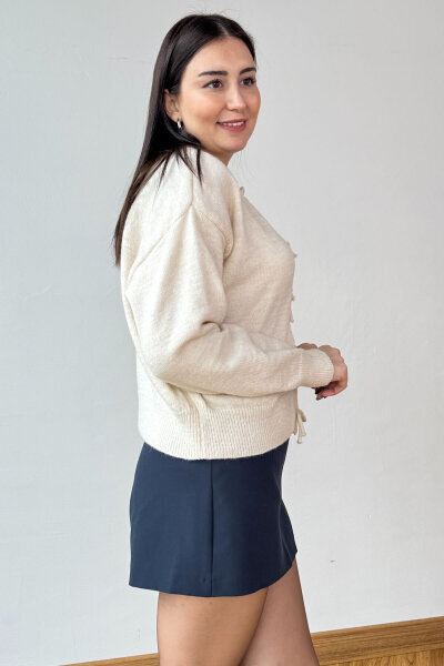 TRK-5318 Ekru Önden Bağlamalı Salaş Triko Hırka - 4