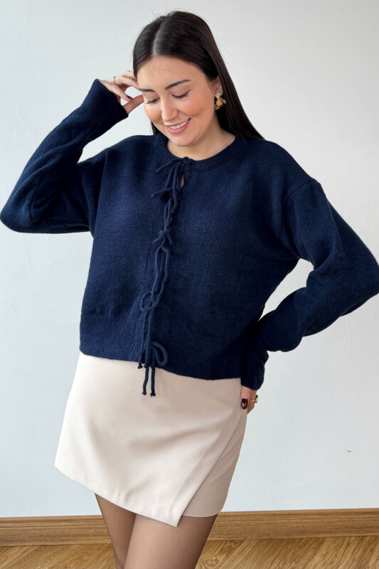 TRK-5318 Lacivert Önden Bağlamalı Salaş Triko Hırka - 1