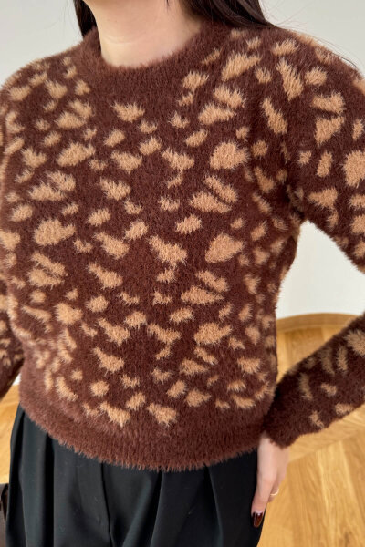 TRK-5324 Kahverengi Doğal Desen Dokulu Sakallı Bisiklet Yaka Triko Kazak - 4