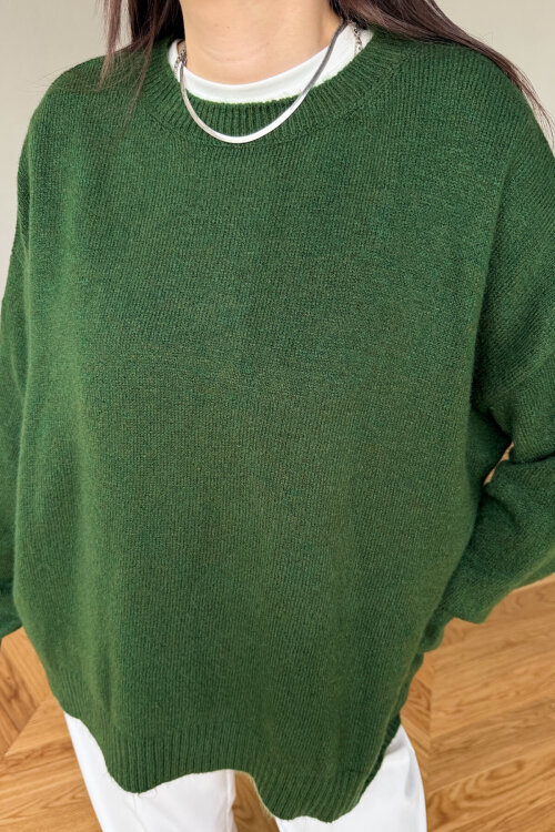 TRK-5326 Koyu Yeşil Yumoş Dokulu Oversize Triko Kazak  - 3