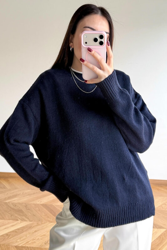 TRK-5326 Lacivert Yumoş Dokulu Oversize Triko Kazak - 5