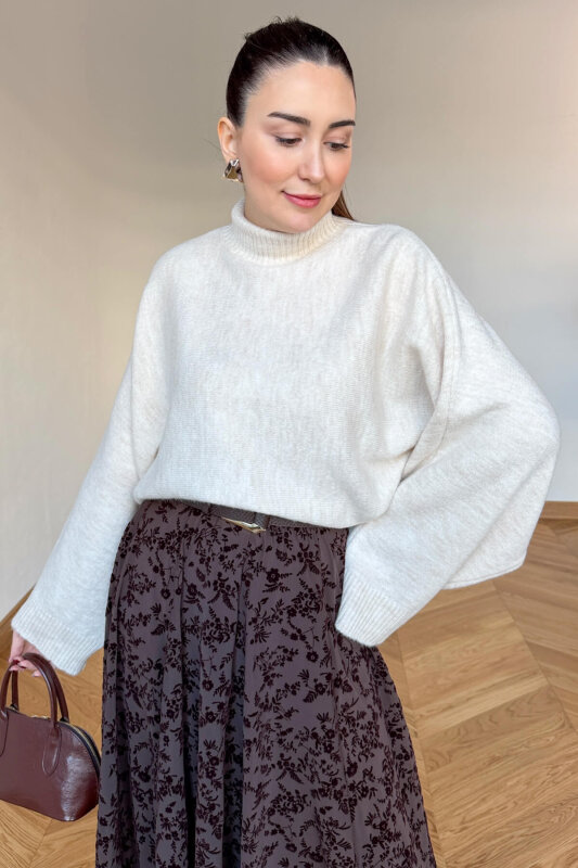 TRK-5330 Ekru Yarım Balıkçı Yaka Yarasa Kol Kazak  - 2