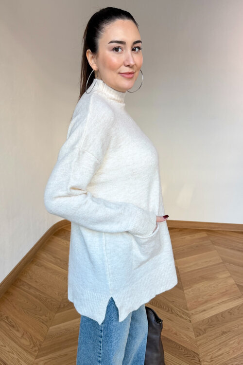 TRK-7061 Ekru Cep Detaylı Yarım Balıkçı Yaka Pamuklu Kazak - 6