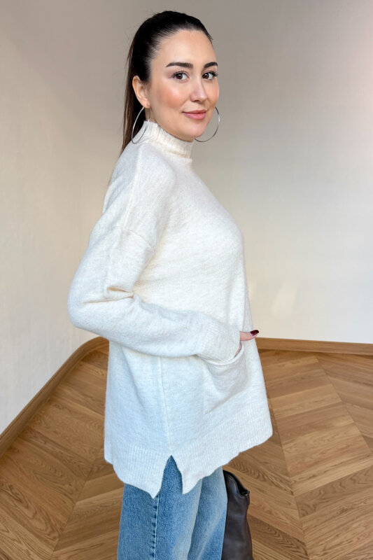 TRK-7061 Ekru Cep Detaylı Yarım Balıkçı Yaka Pamuklu Kazak - 6