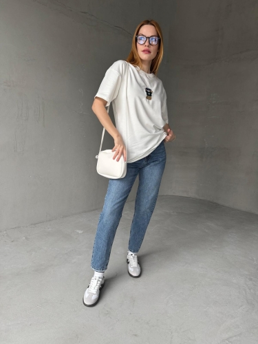 TSR-04353 Beyaz Bisiklet Yaka Teddy Bear Nakışlı Tişört - 2