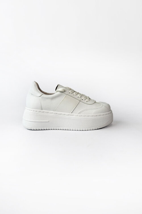 Vesper Serisi Beyaz Süet Dokulu Sneaker-Çanta-Gözlük Seti (1)