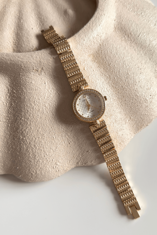 Viral Beyaz Gold Yuvarlak Kadran Gold Dokulu Çelik Kordon Kadın Kol Saati