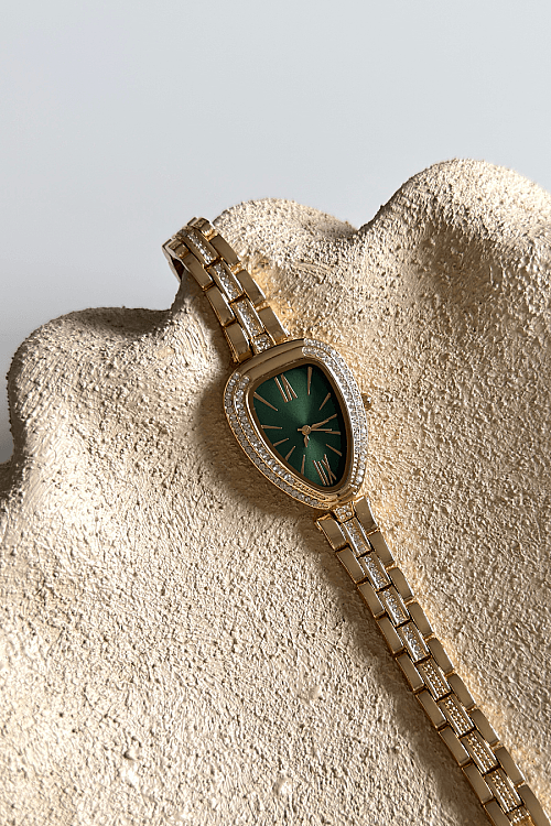 Zorel Yeşil Taşlı Damla Kadran Özel Tasarım Gold Çelik Kordon Kadın Kol Saati